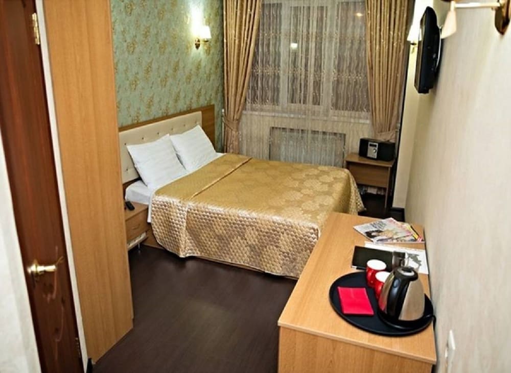 Standard Double Room photo 2