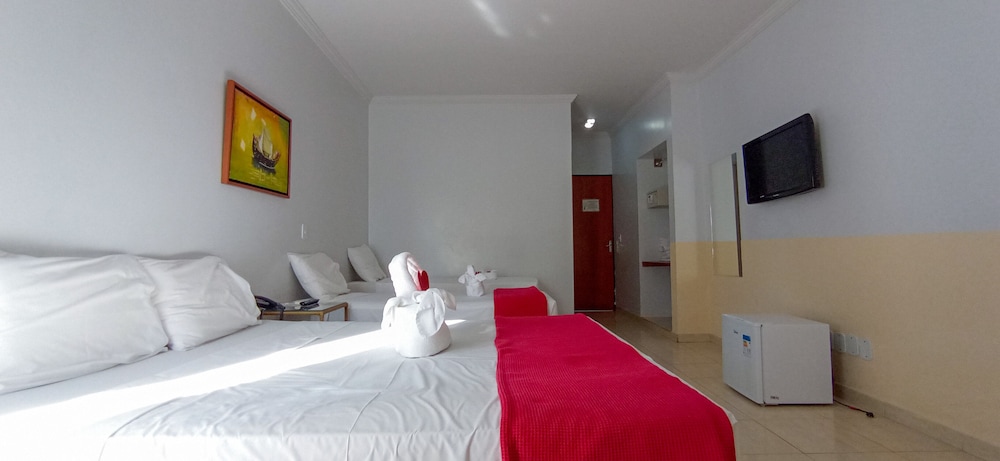 Deluxe Quadruple Room - Photo 4