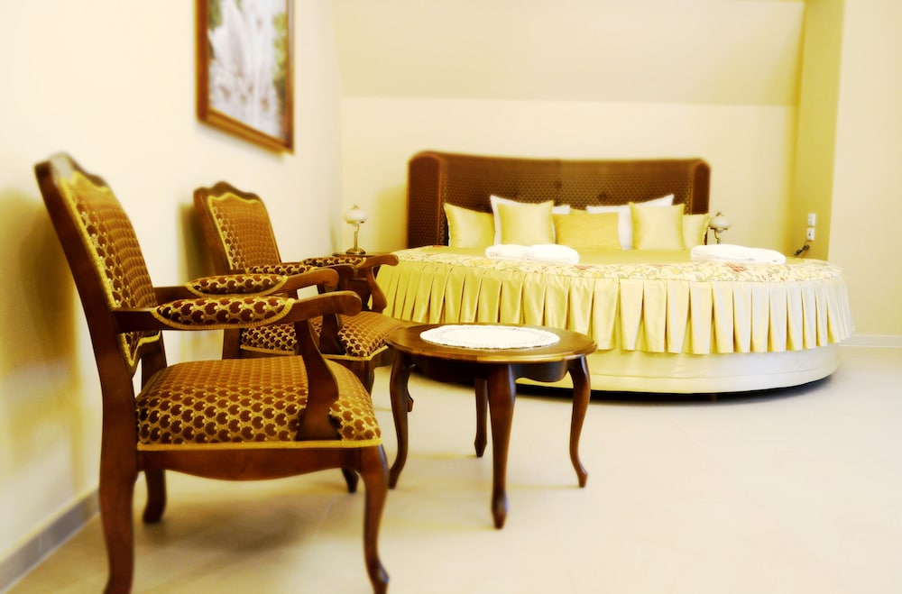 Royal Double Room