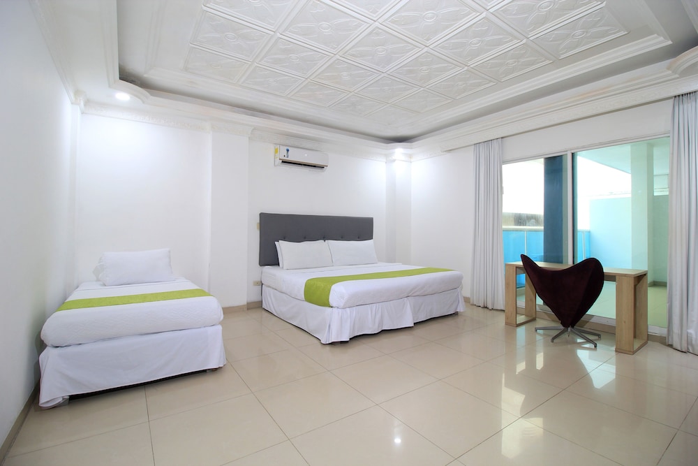 Standard Triple Room photo 3