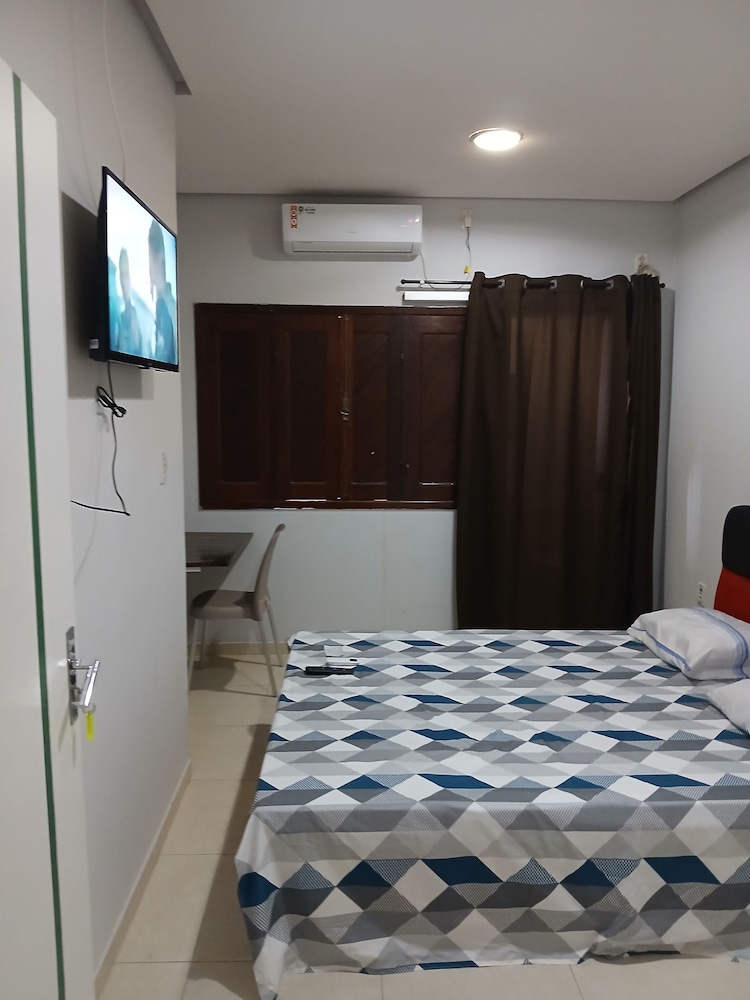 Basic Single Room, City View photo 1