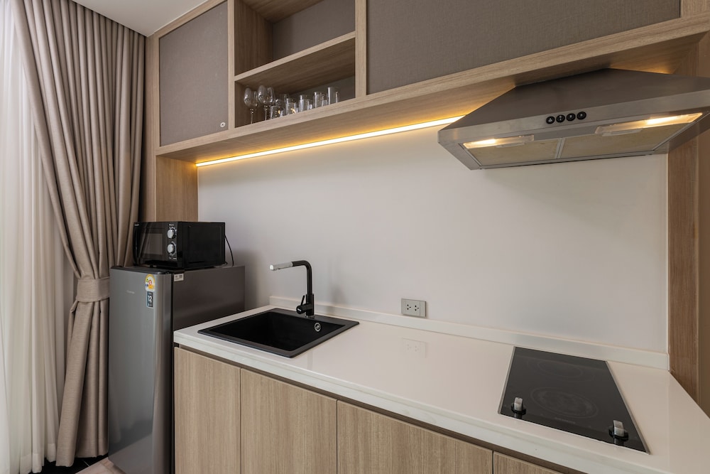 New Two Bedroom Grand Family Suite with free Minibar(One time) - Photo 11