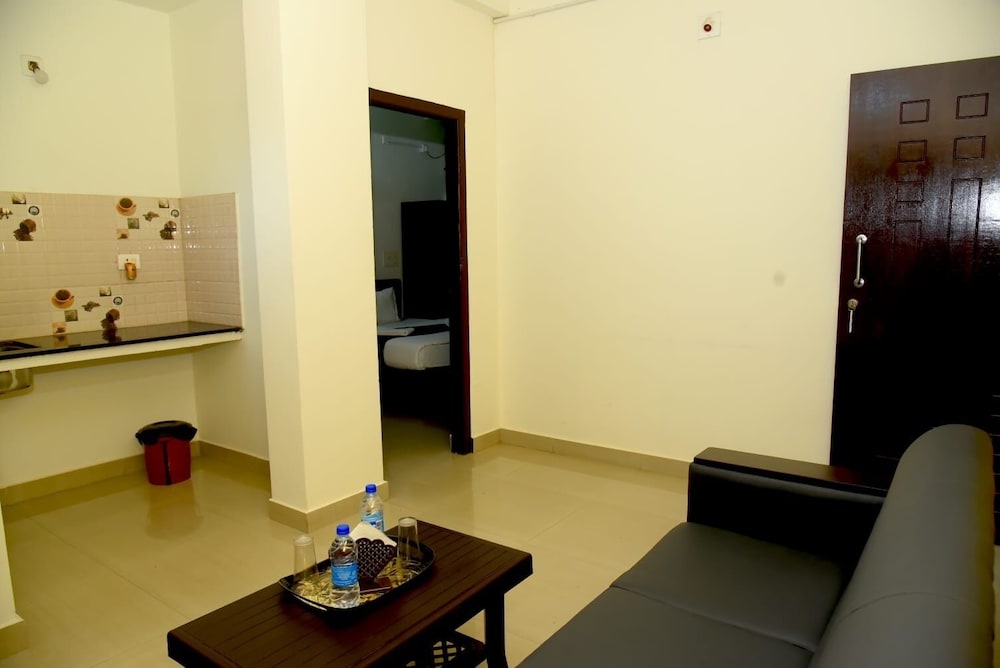 Family Apartment photo 2