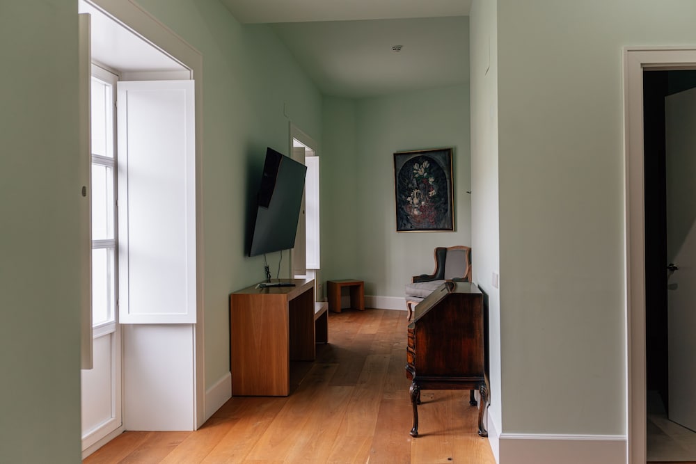 Grand Studio Suite - Photo 20