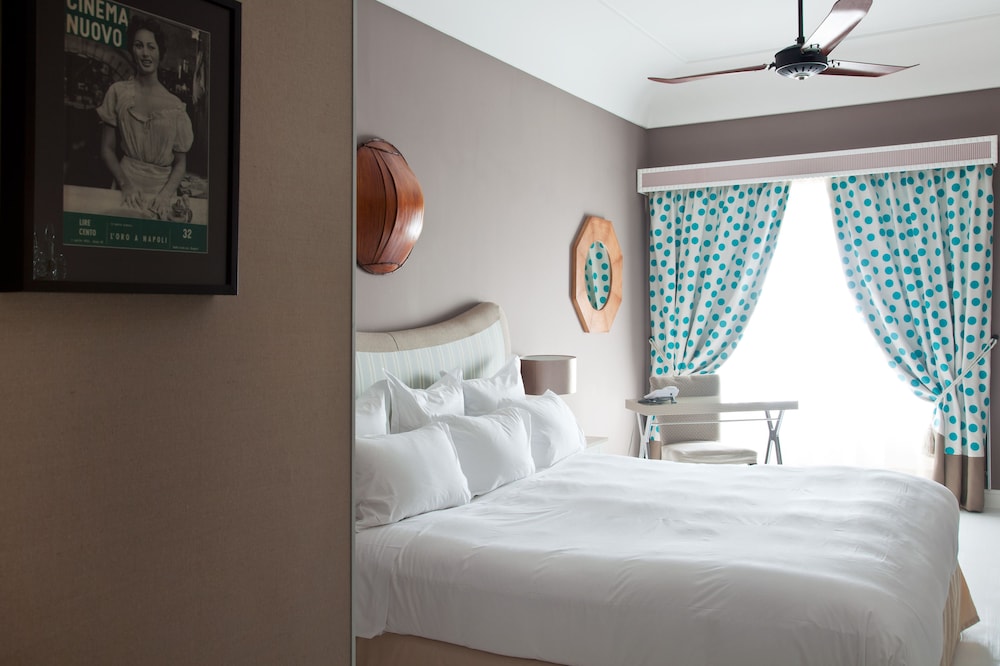 Suite, Sea View - Photo 2