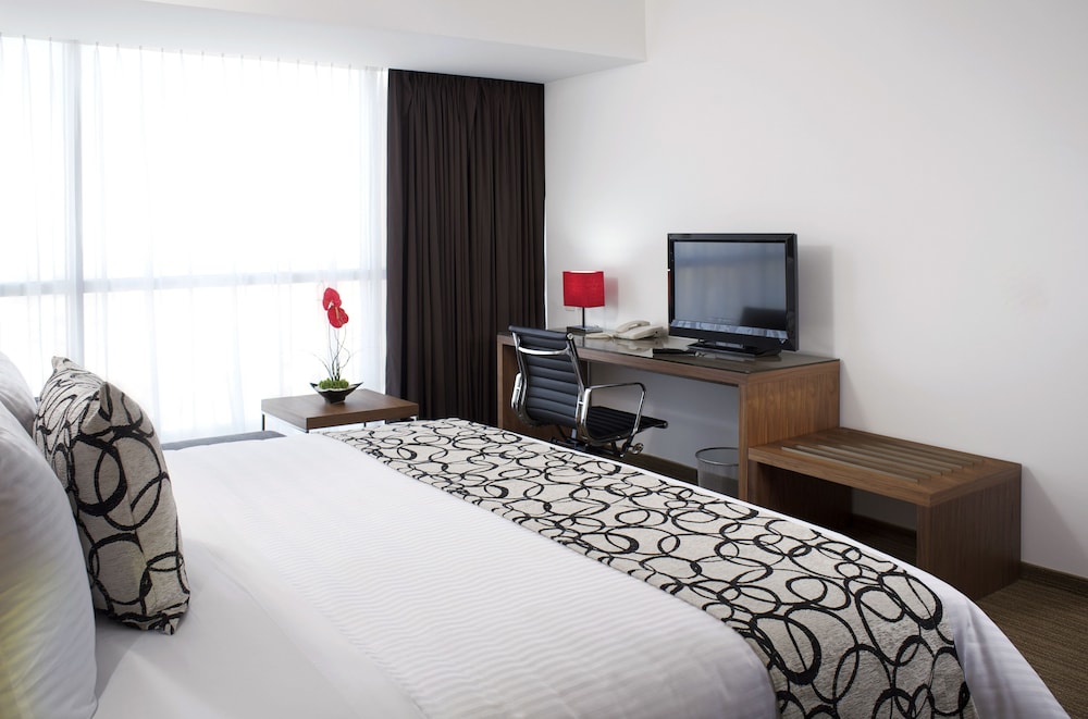 Junior Room, 1 King Bed - Photo 2