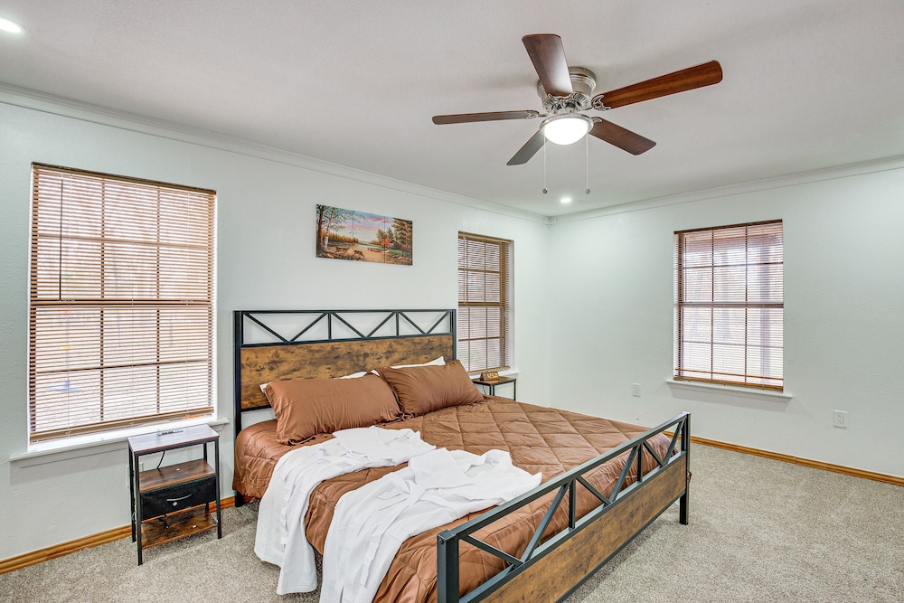 House (4 Bedrooms) photo 1