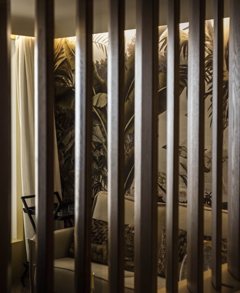 Superior Room, 1 King Bed