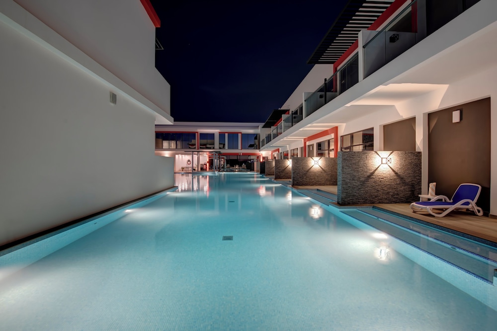 Chalet, 1 Bedroom, Balcony photo 2