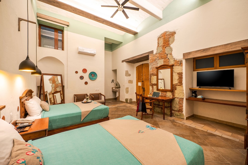 Superior Room, 2 Double Beds - Photo 25