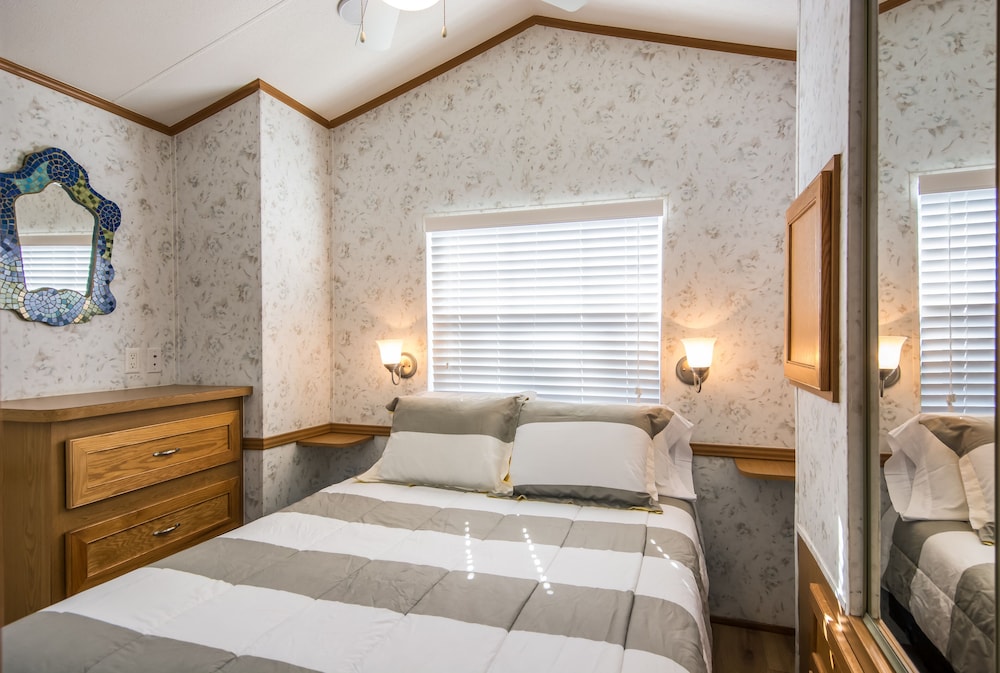 Cottage, 1 Bedroom (Linens Not Included)