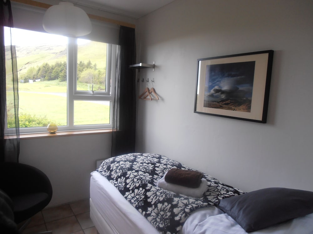 Single Room, Shared Bathroom photo 1