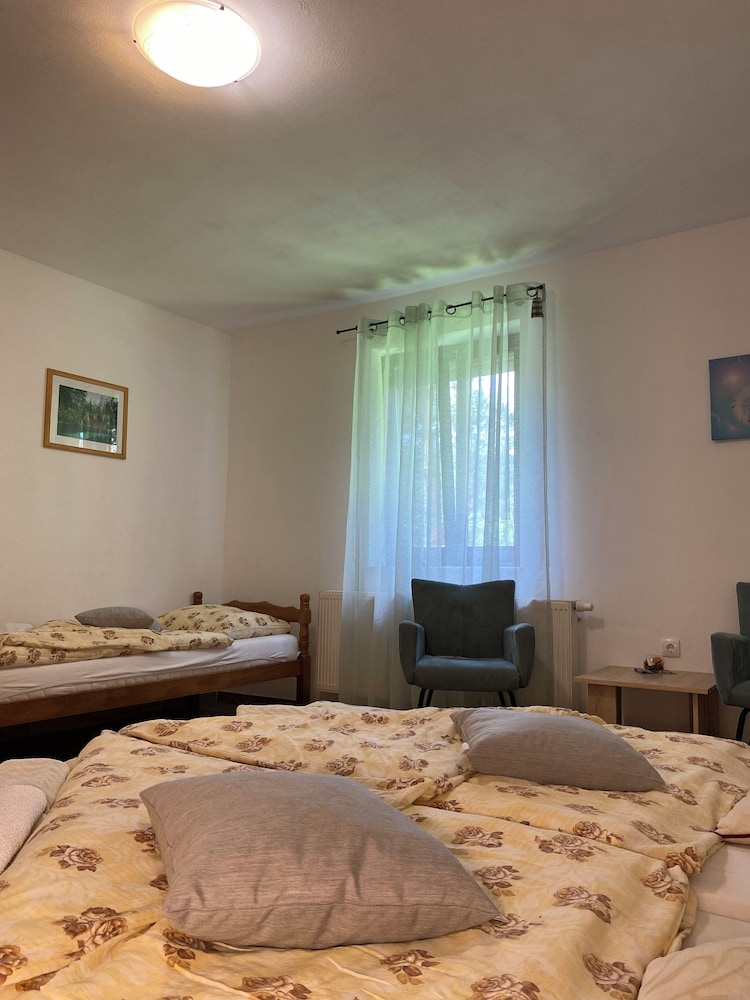 Triple Room - Photo 4