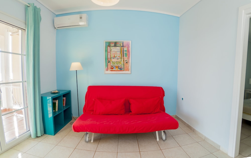 Deluxe Suite, Non Smoking, Sea View photo 3