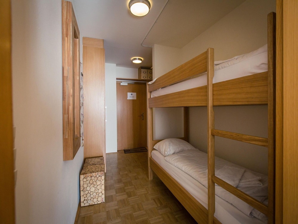 Apartment photo 3