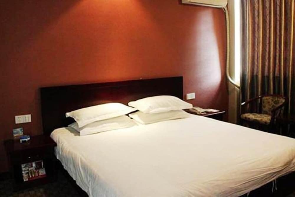 Comfort Double Room, 1 Queen Bed, Non Smoking photo 2
