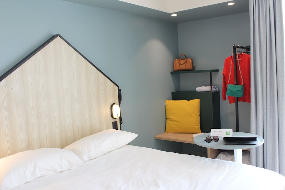 Standard Room, 2 Twin Beds - Photo 3