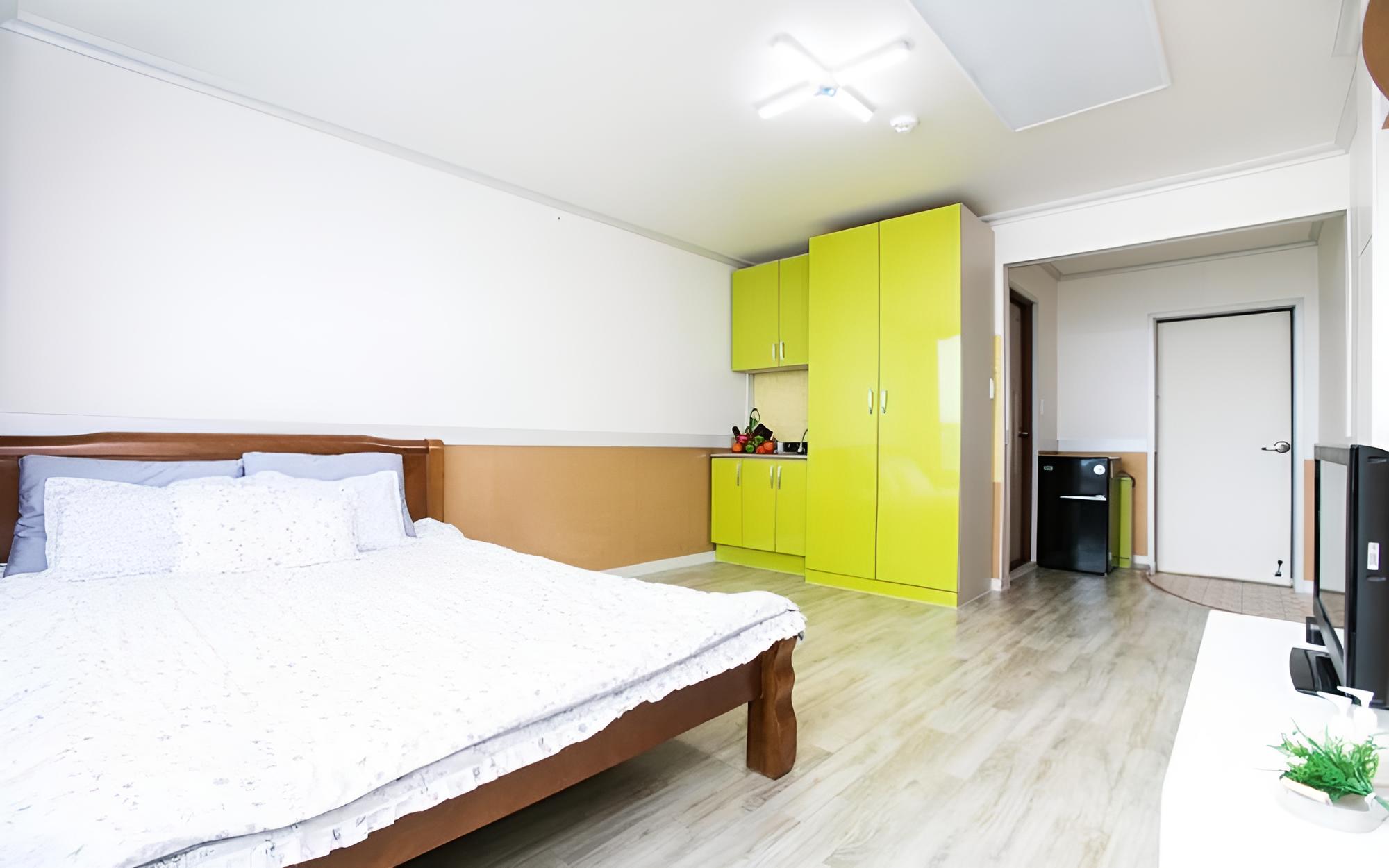 Room (Sicily Room 202 (Ocean View Bed Room))