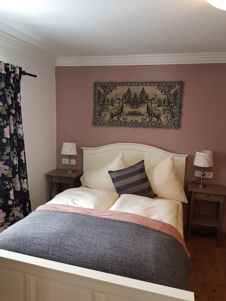 Family Apartment (5 / incl. 80 EUR cleaning fee)
