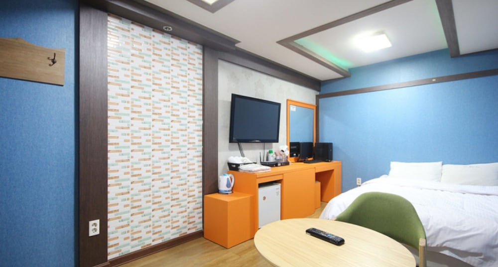 Standard Room photo 3