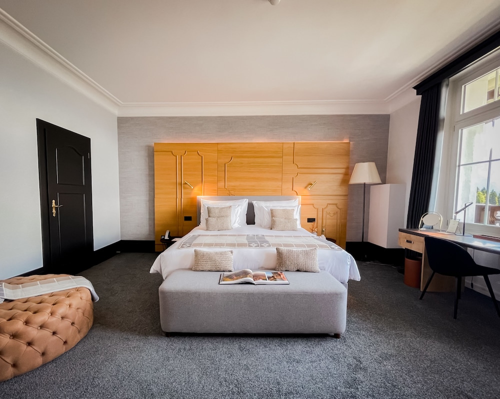 Superior Suite, Multiple Beds, Mountain View (Royal Suite) photo 2