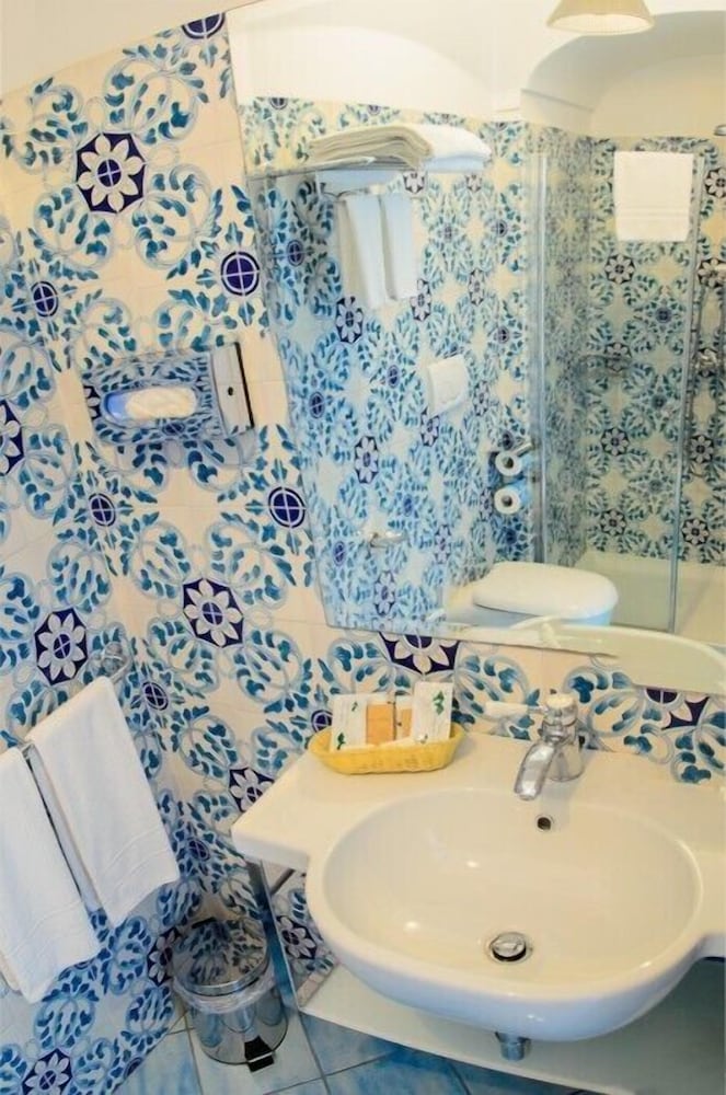 Suite, Balcony, Ocean View - Photo 7