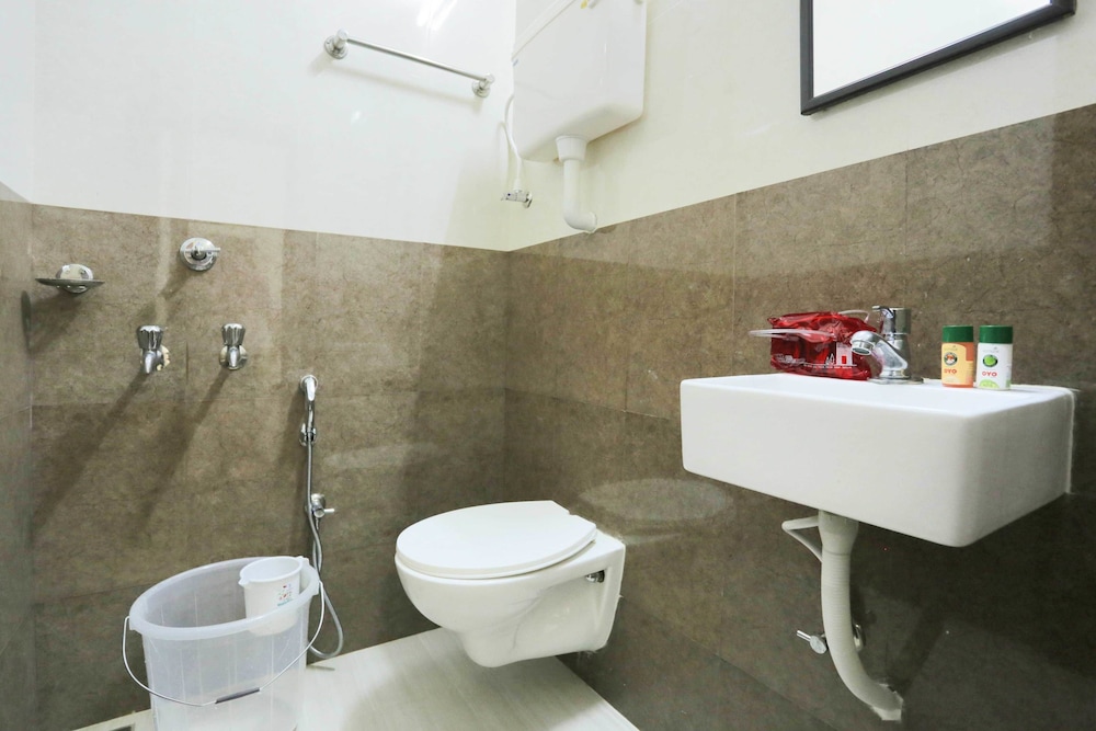 Deluxe Triple Room, 3 Twin Beds photo 2