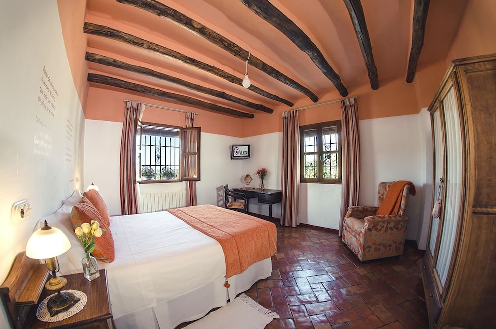 Double or Twin Room photo 2