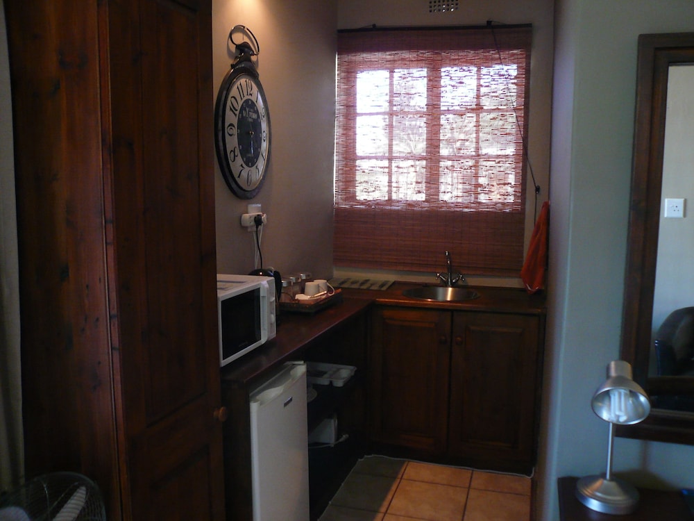 Herehuis Luxury Stable Unit with Bath photo 3