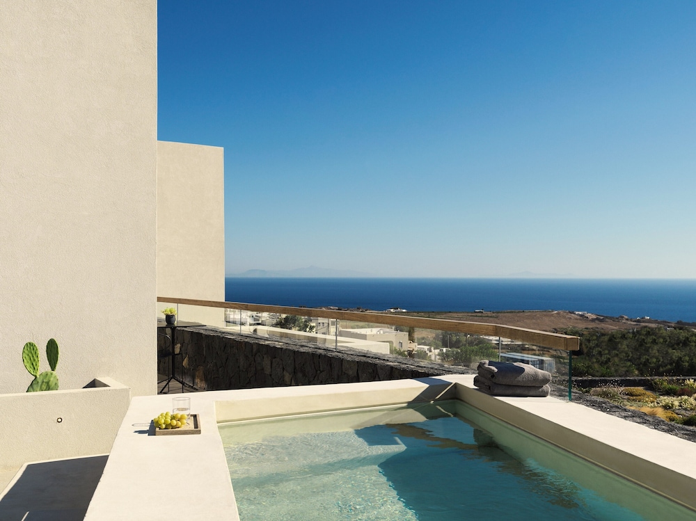 Junior Suite, Sea View (with Hot Tub) - Photo 6