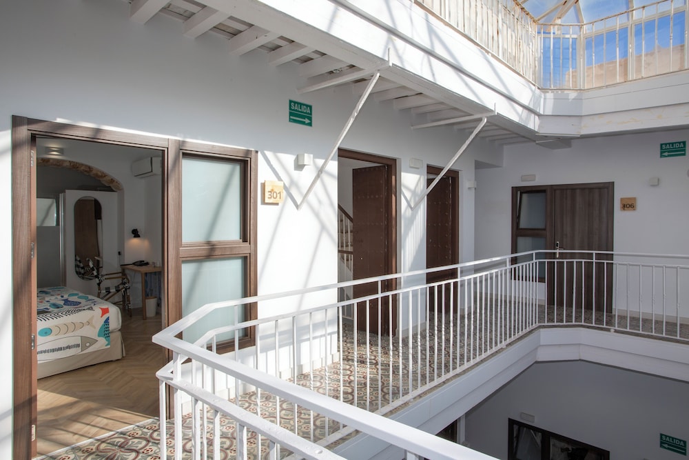 Basic Triple Room - Photo 5