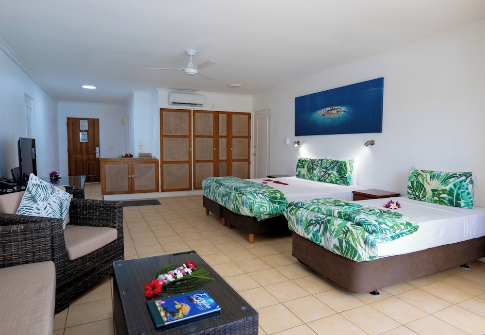 Room, Beachfront - Photo 12