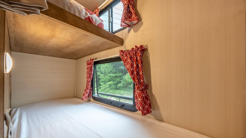 Basic Room, 1 Bedroom (Caravan USA 9) - Photo 15