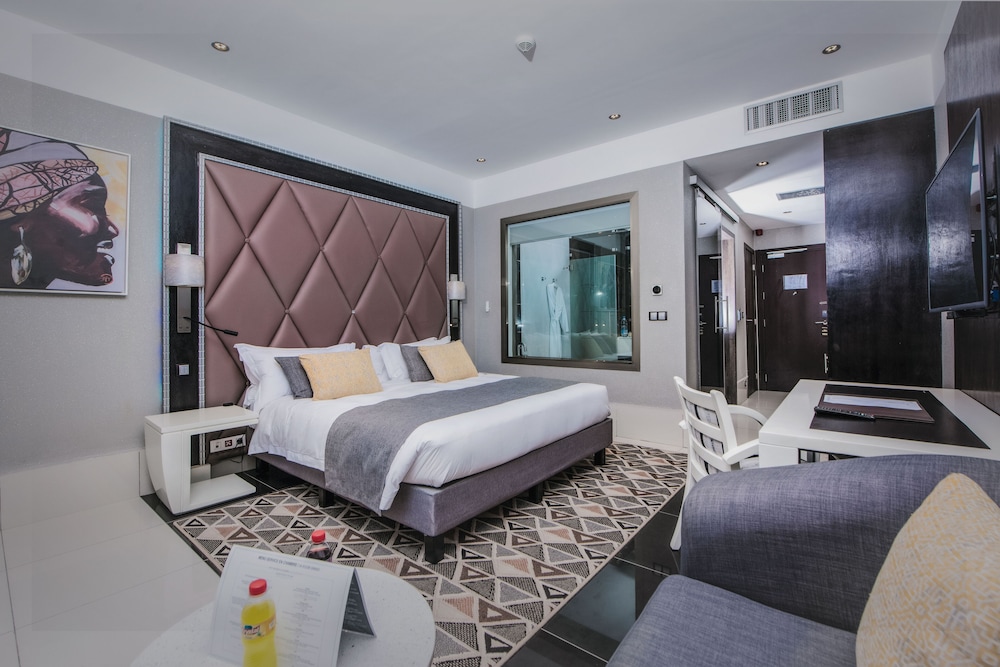 Deluxe Double Room - Photo 7