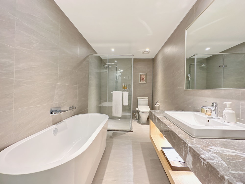 Premium Double Room (With Parking) photo 3