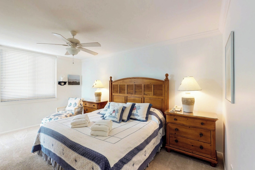 Condo, 3 Bedrooms photo 2