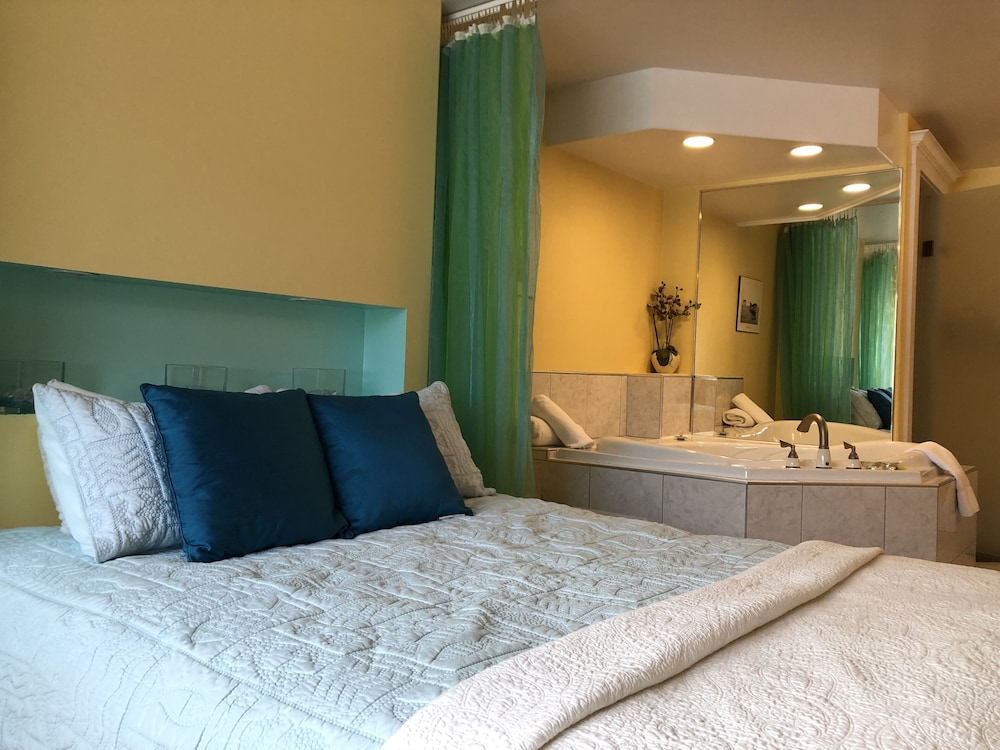 Trinity Suite