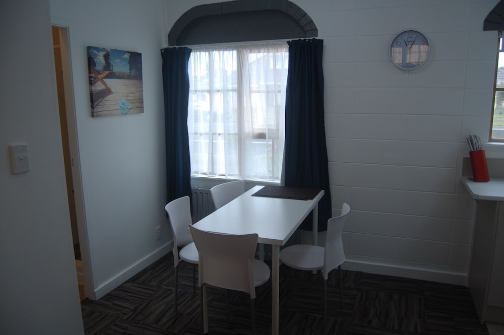 Economy Apartment photo 3