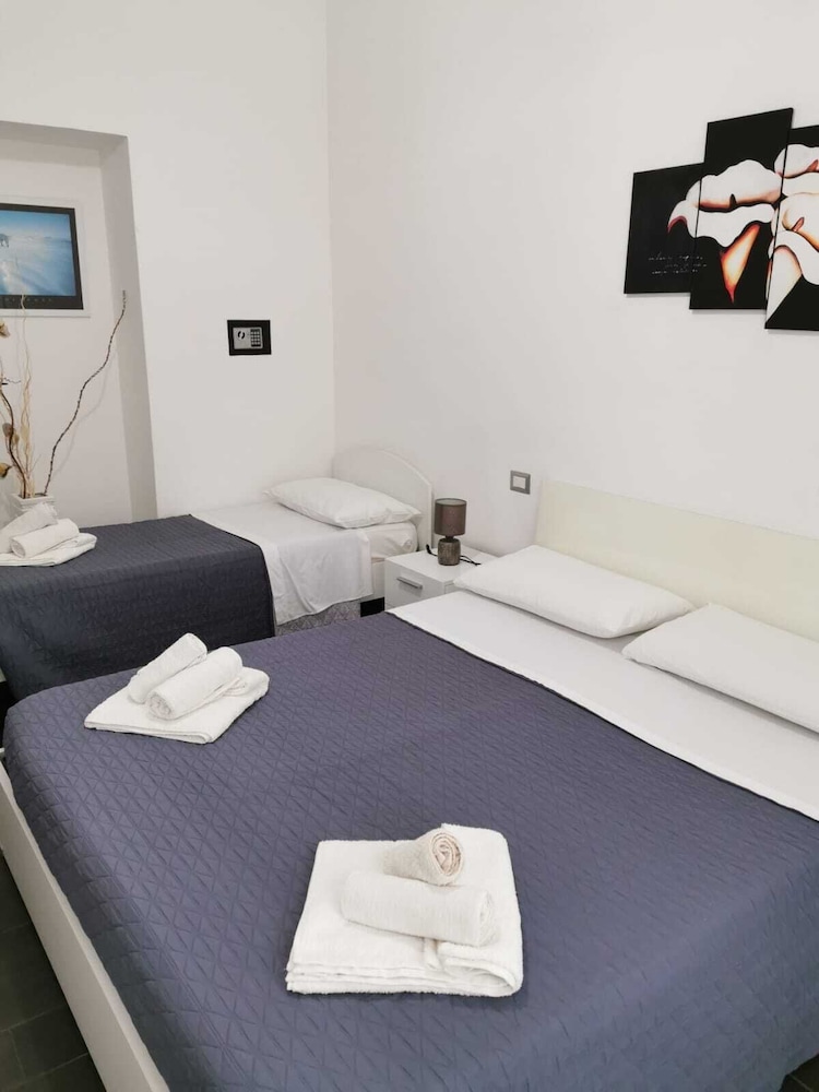 Comfort Triple Room