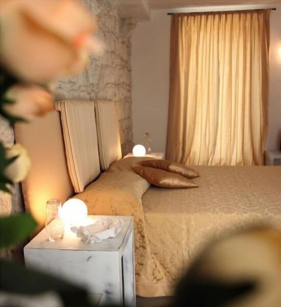 Superior Triple Room photo 2