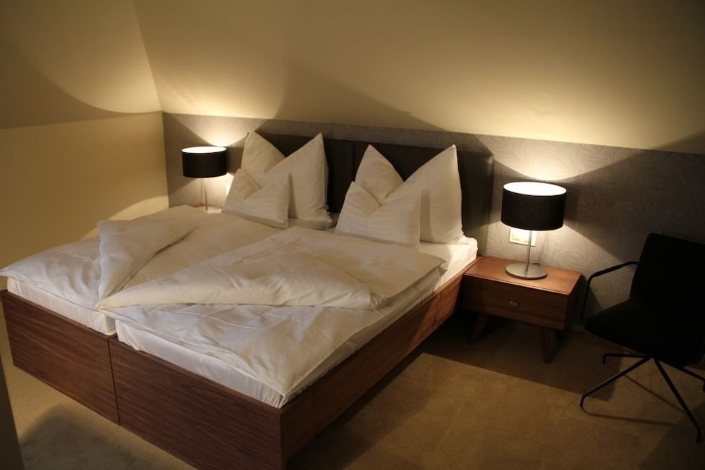 Double or Twin Room photo 2