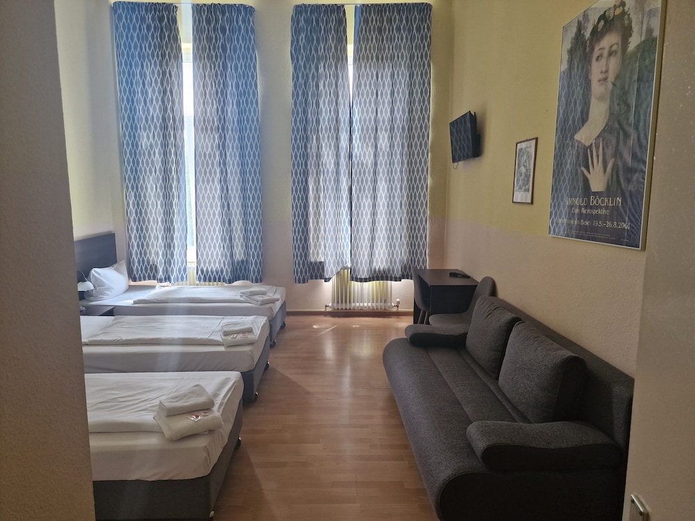Quadruple Room photo 1