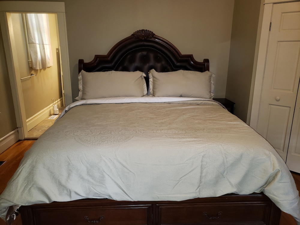 Deluxe Room, 1 King Bed