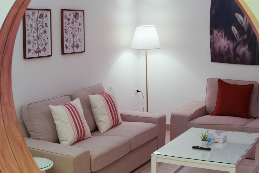 Suite - Photo 7