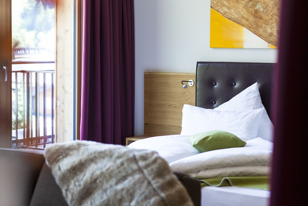 Room (Roulette) photo 2