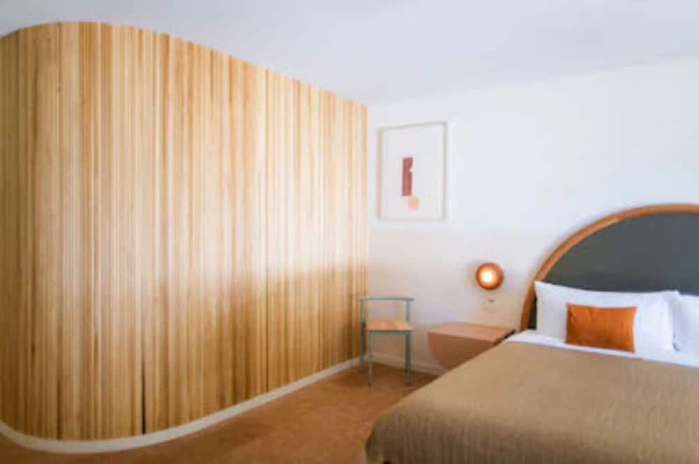 Standard Room, 2 Queen Beds