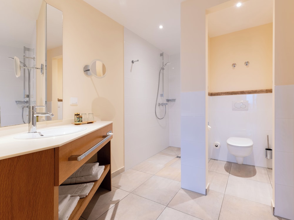 Basic Double Room Single Use, 1 Bedroom, Non Smoking, Pets Not Allowed photo 3