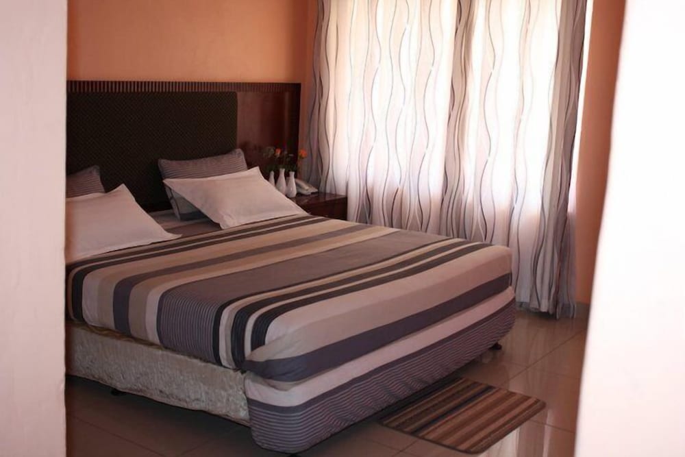 Standard Room photo 1