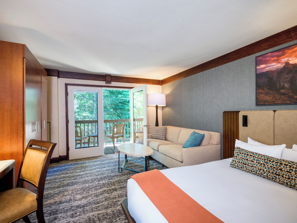 Deluxe Room, 2 Queen Beds (Oversize) photo 3