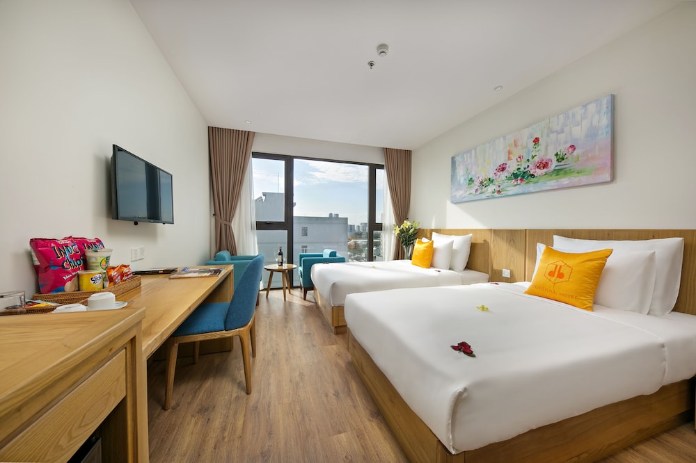 Deluxe Double or Twin Room, Non Smoking, City View photo 1